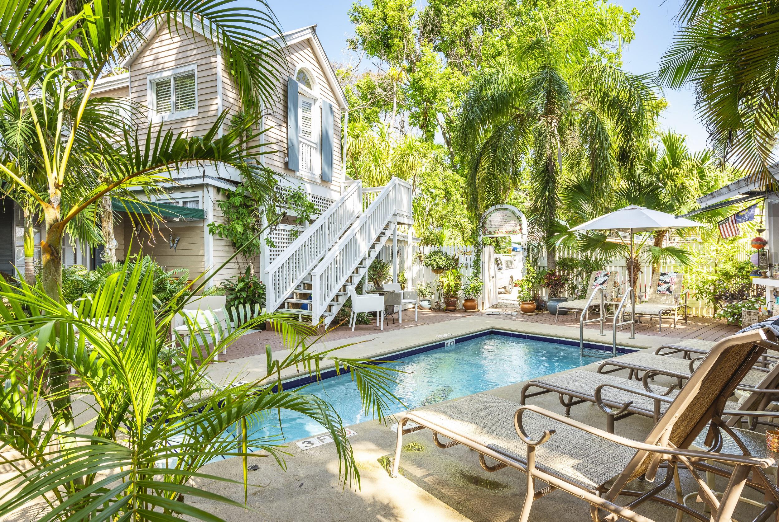 Andrews Inn Garden Cottages Tropical Lodgings Key West Fl